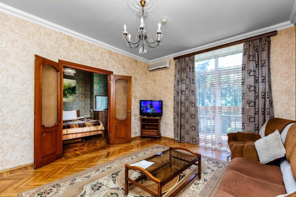 Azneft Royal Suite Apartment Sea View 바쿠 외부 사진
